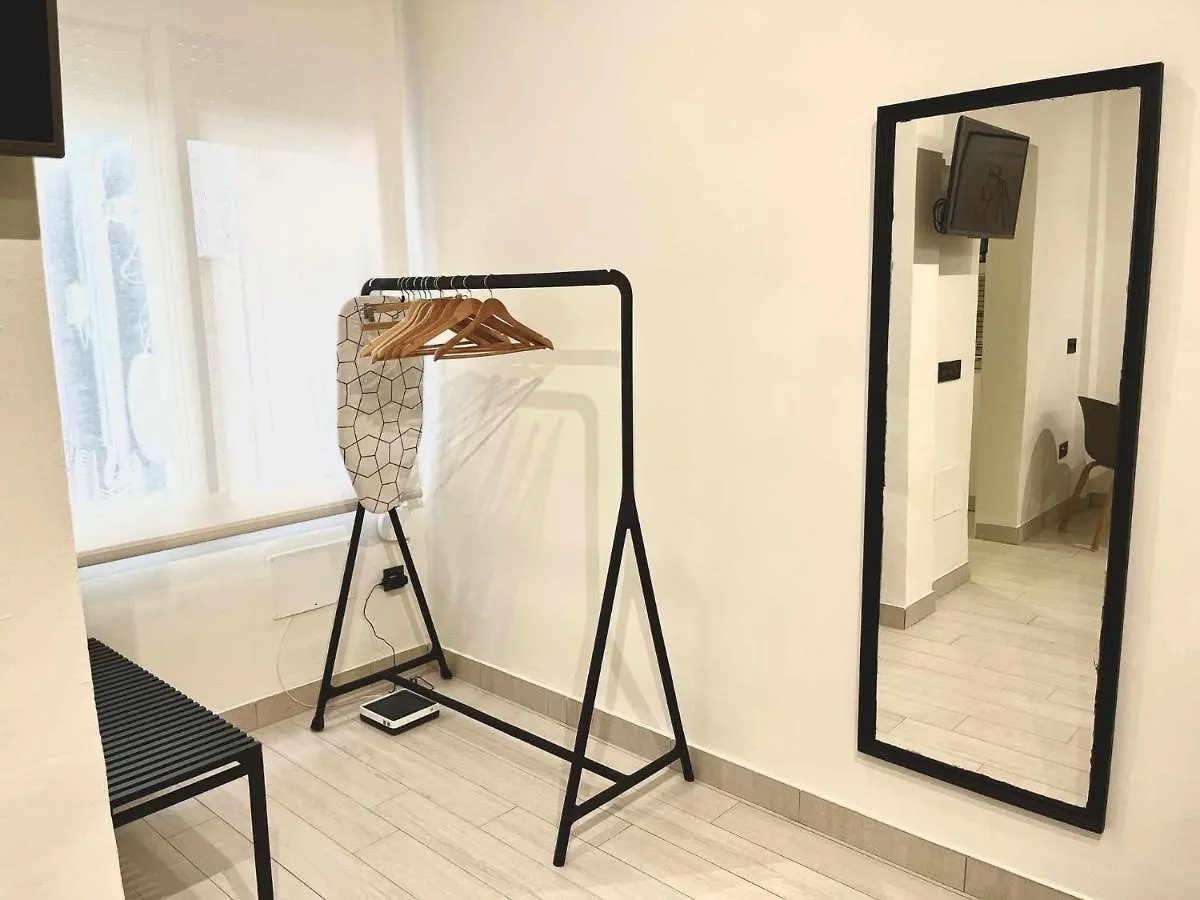 Апартаменты Mena Moderno Loft En El Corazon De Малага