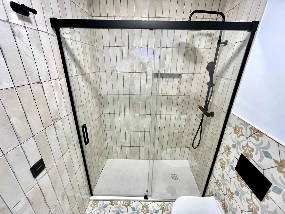 Апартаменты Mena Moderno Loft En El Corazon De Малага